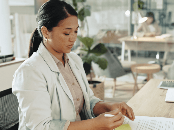 Automatizare documente HR