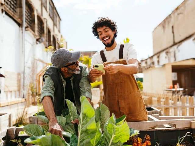 Solution-Page-Hero-Buddy-no-spark